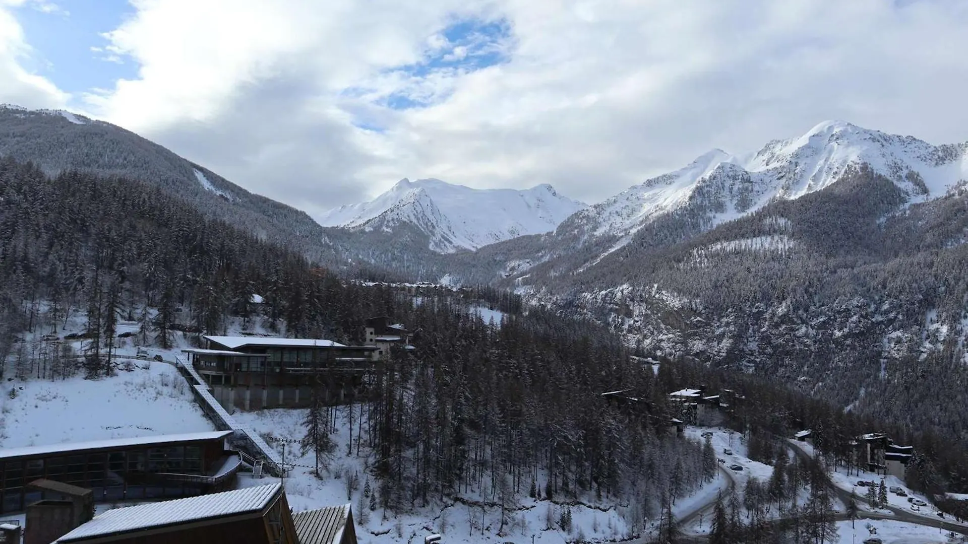 Appartement Pour 6 Personnes Aux Orres, Acces Direct Aux Pistes - Fr-1-322-543 Les Orres Daire